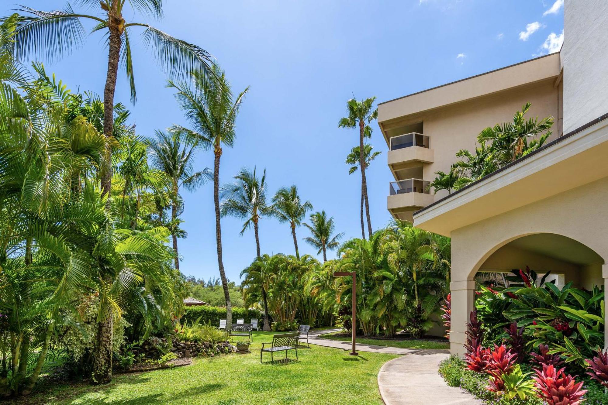 Central Kihei Gem! 3-Min Walk To The Beach & Shops Уэйлея Экстерьер фото